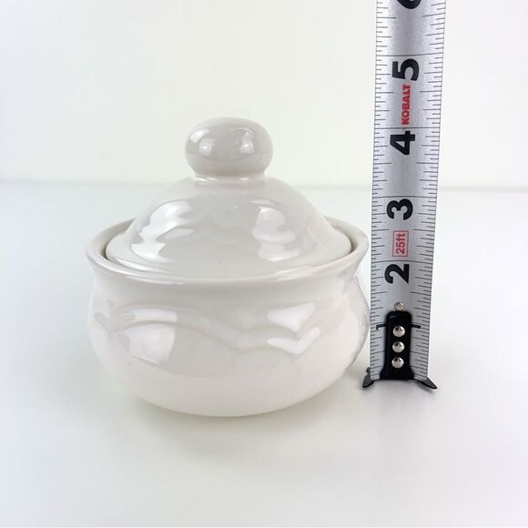 Vintage Pfaltzgraff Gazebo White Sugar Bowl With Lid - Picture 8 of 9